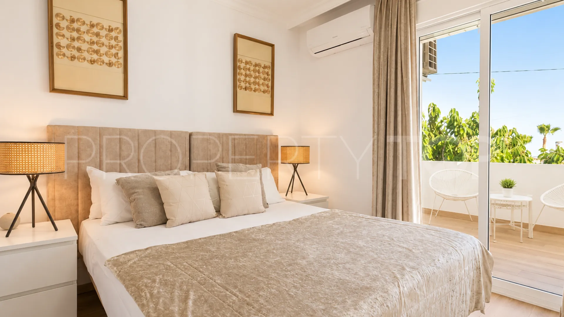 Villa in Marbella City for sale