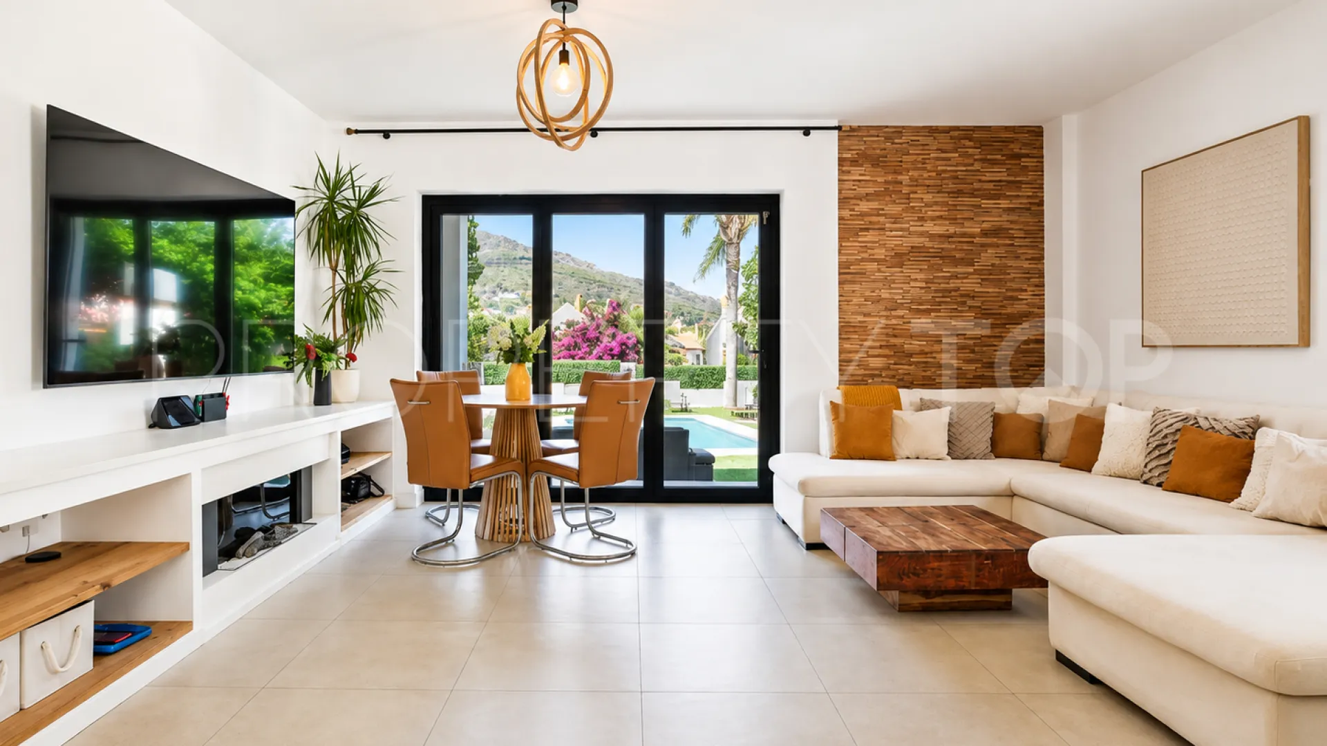Villa in Marbella City for sale