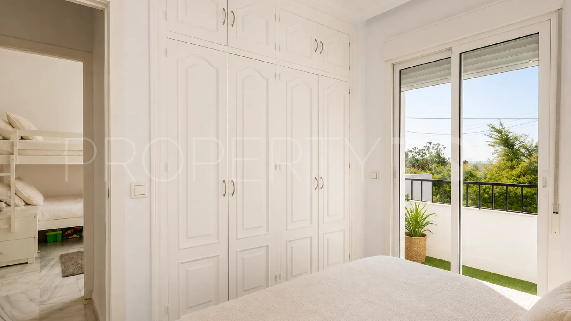 Villa in Marbella City for sale
