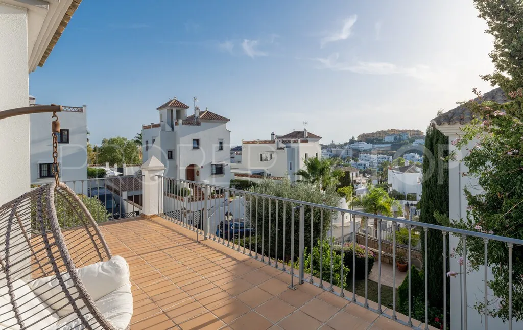 For sale villa in La Resina Golf with 4 bedrooms