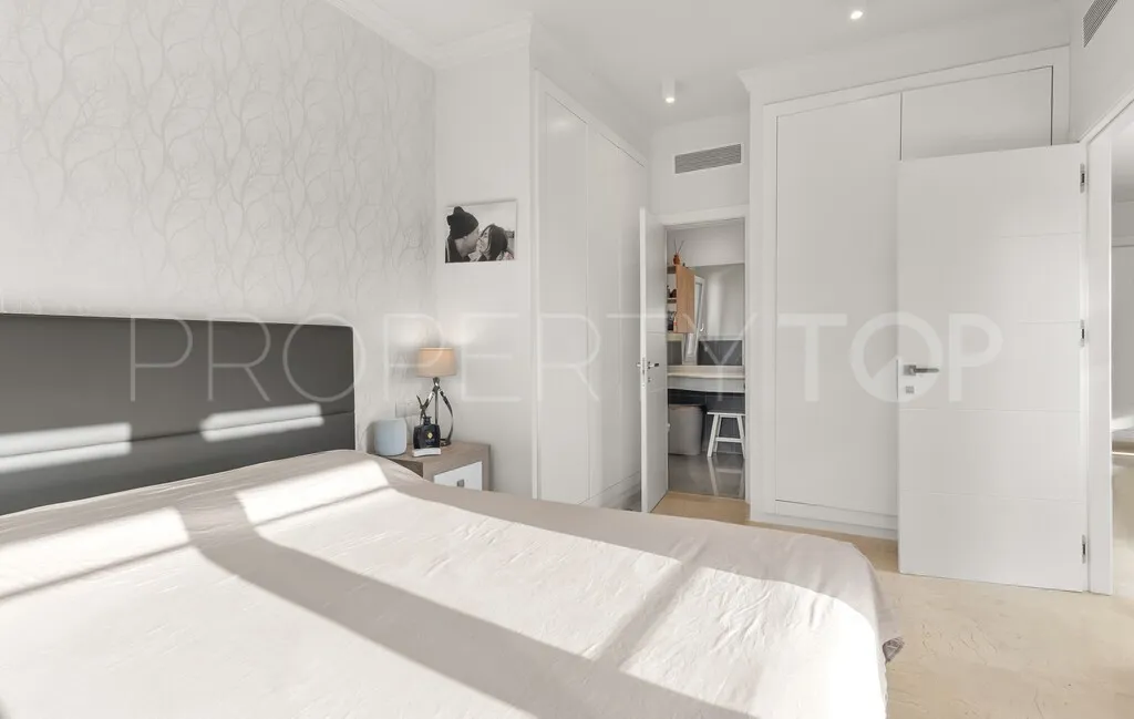 For sale villa in La Resina Golf with 4 bedrooms