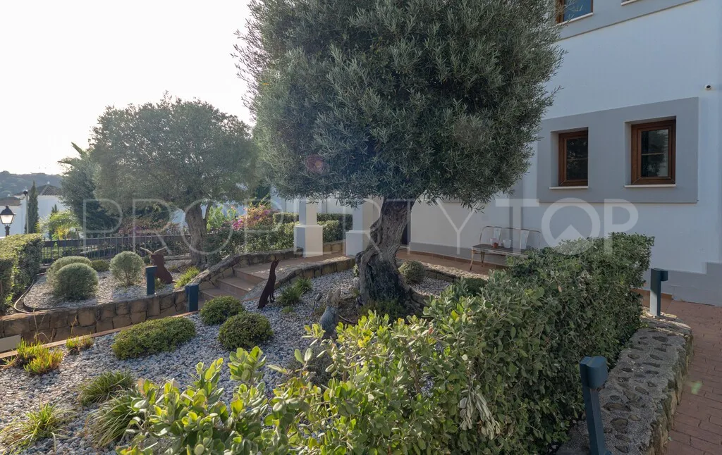 For sale villa in La Resina Golf with 4 bedrooms