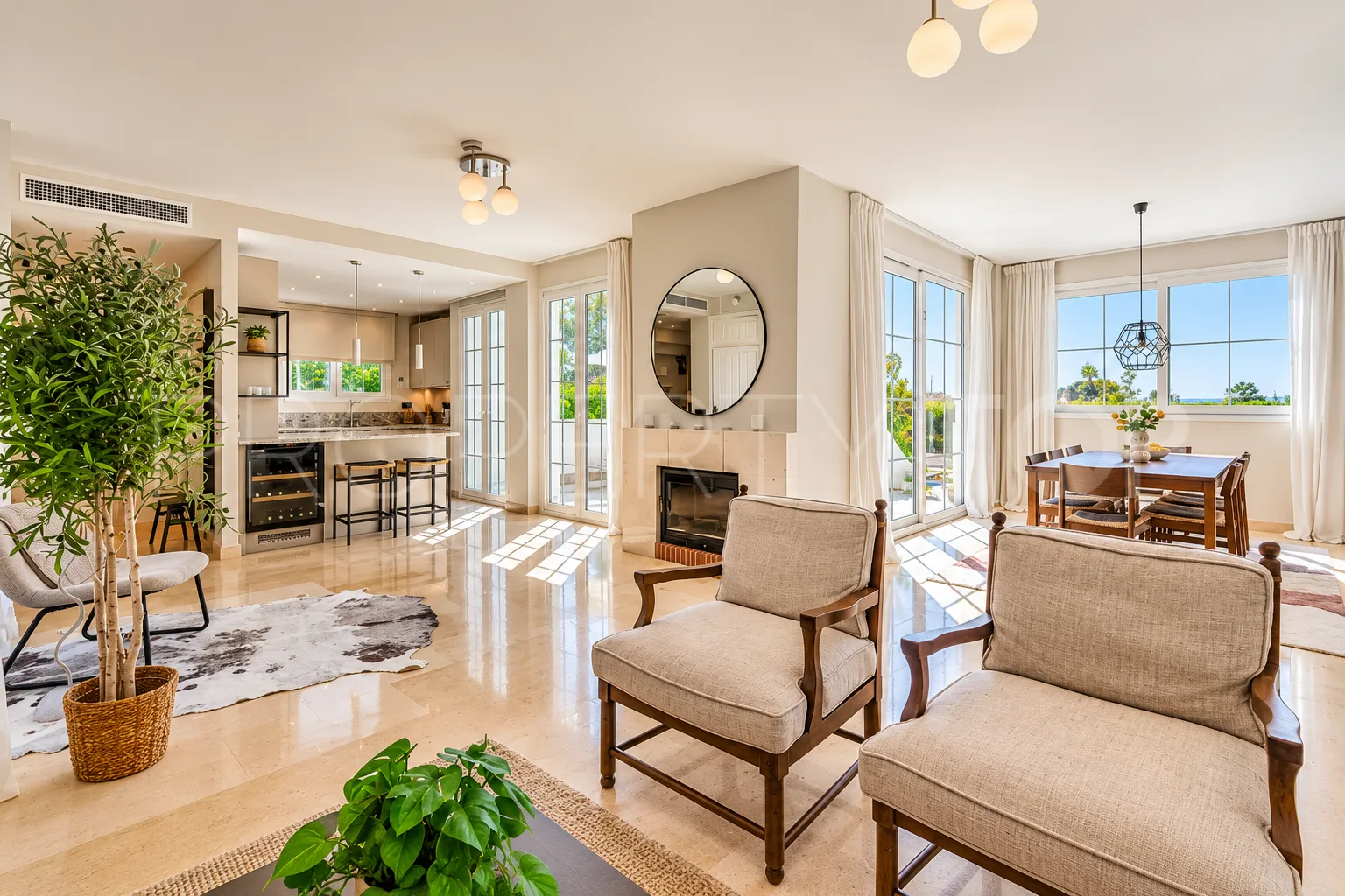 Villa for sale in La Resina Golf