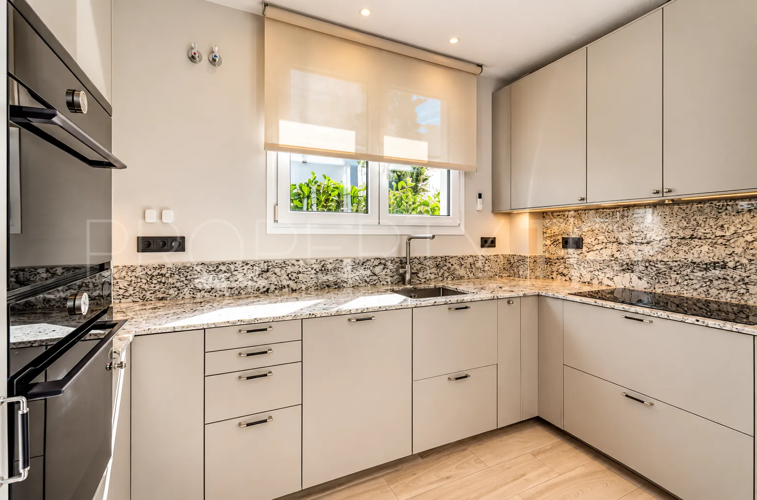 Villa for sale in La Resina Golf