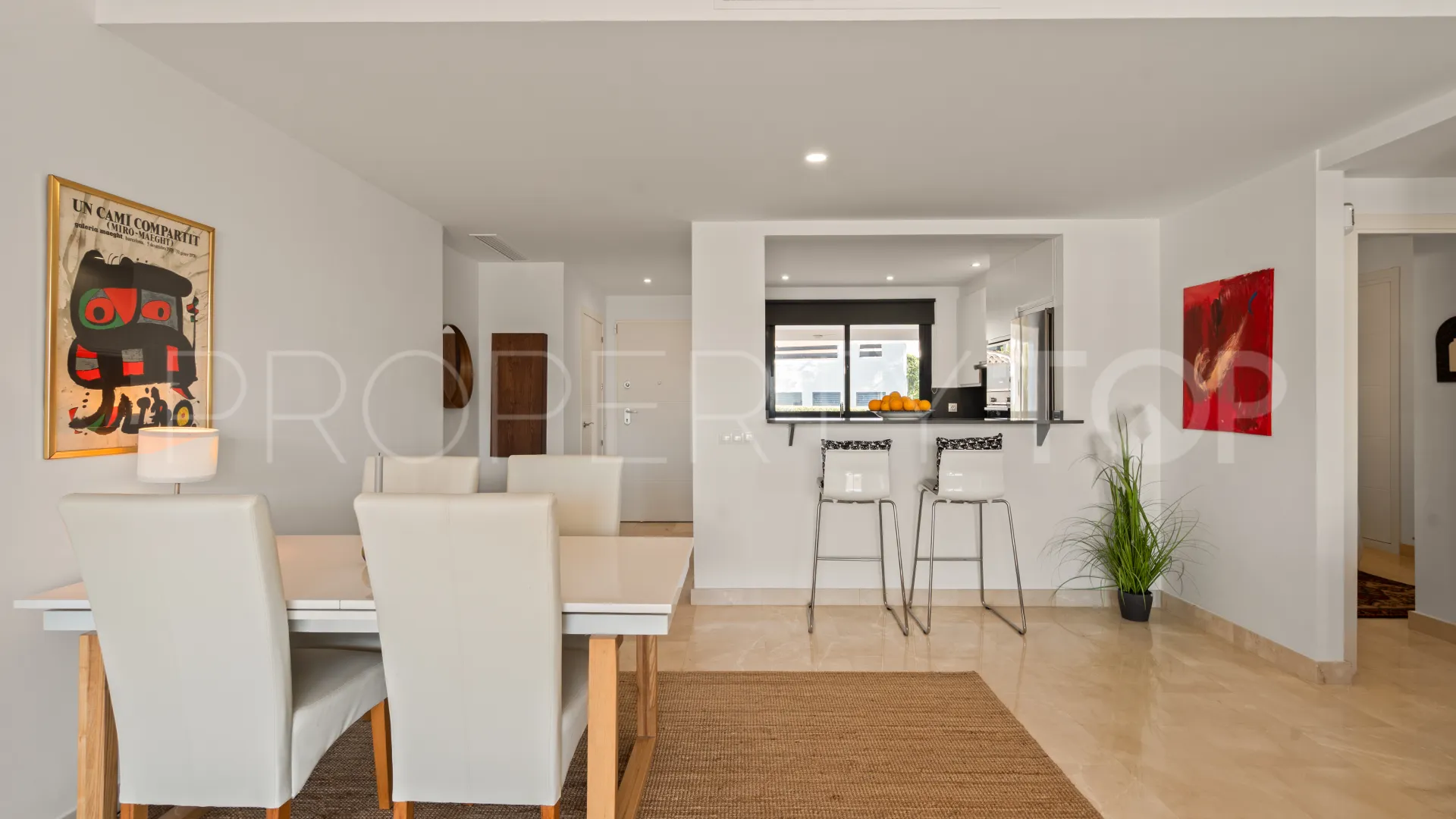 Comprar apartamento planta baja en Casares