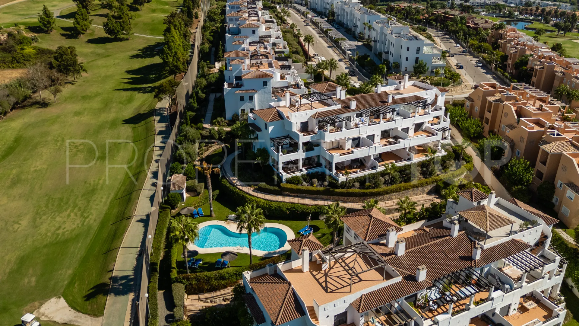 Comprar apartamento planta baja en Casares