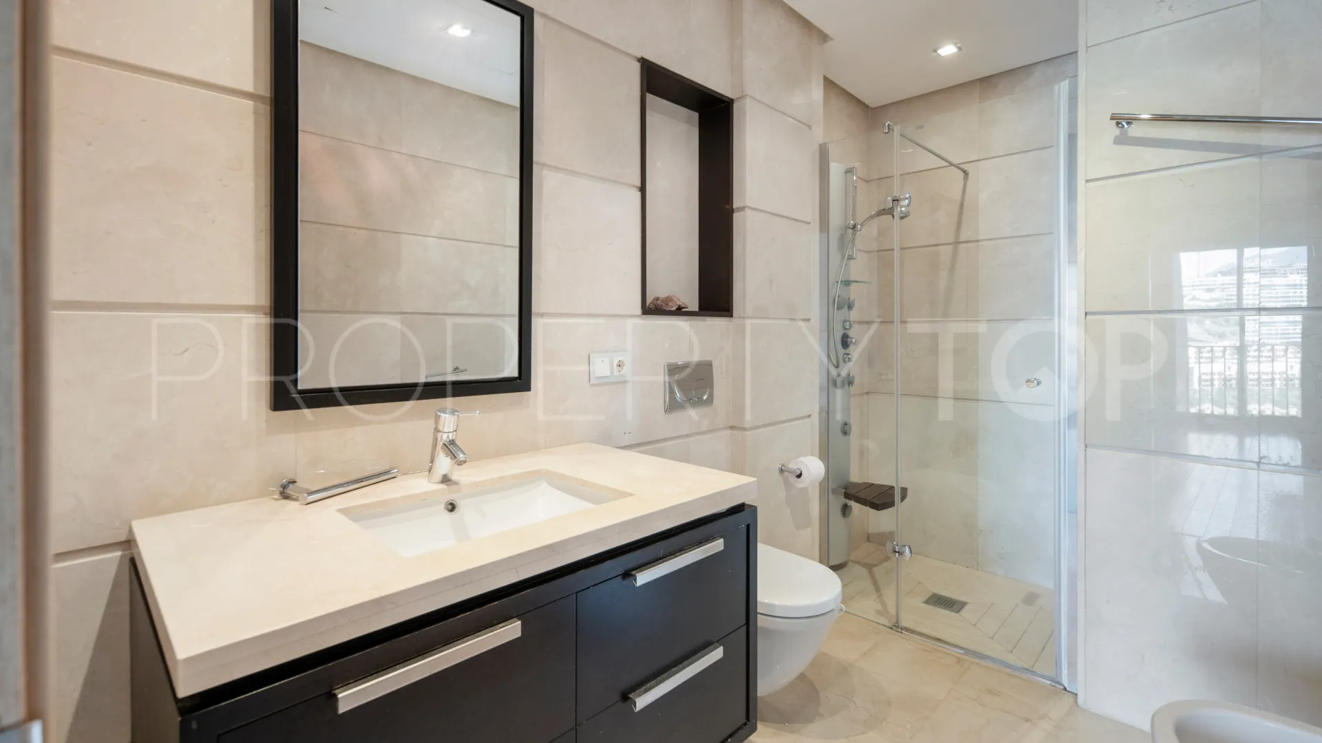 Buenavista, atico duplex con 4 dormitorios en venta
