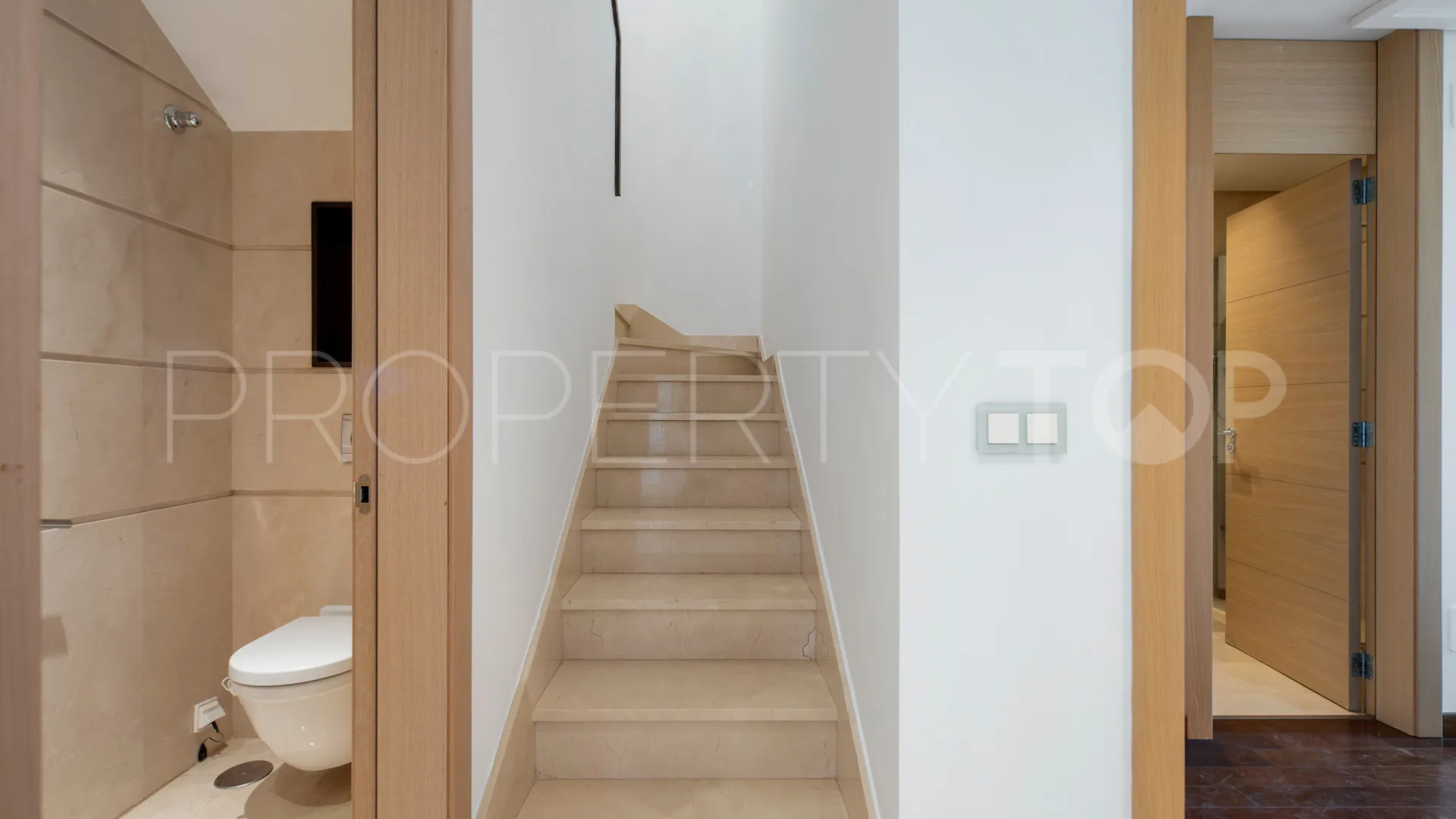 Buenavista, atico duplex con 4 dormitorios en venta