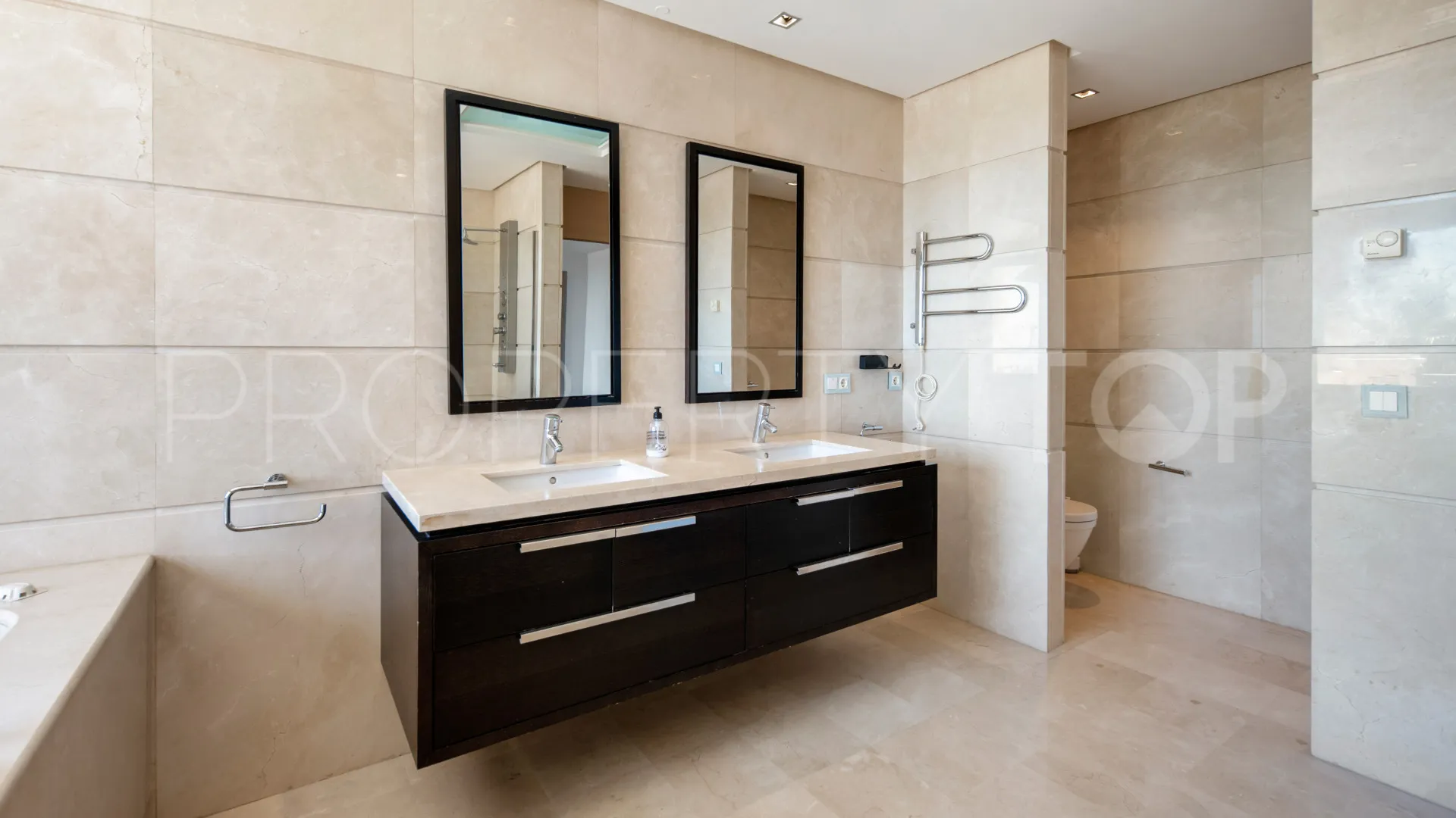 Buenavista, atico duplex con 4 dormitorios en venta