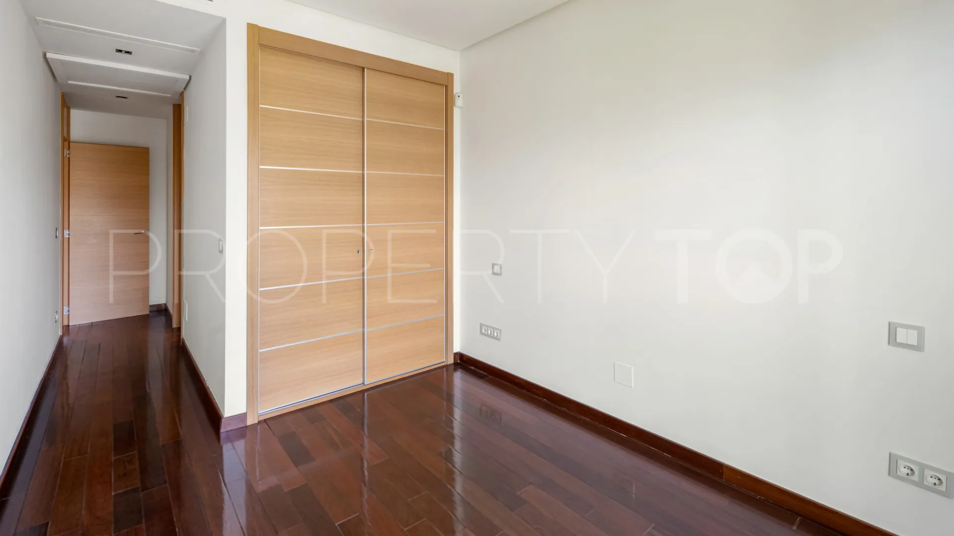 Buenavista, atico duplex con 4 dormitorios en venta