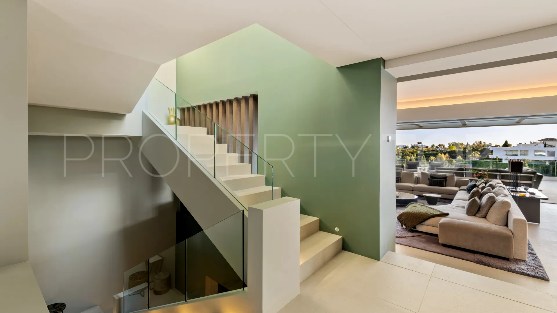 5 bedrooms villa for sale in Los Flamingos