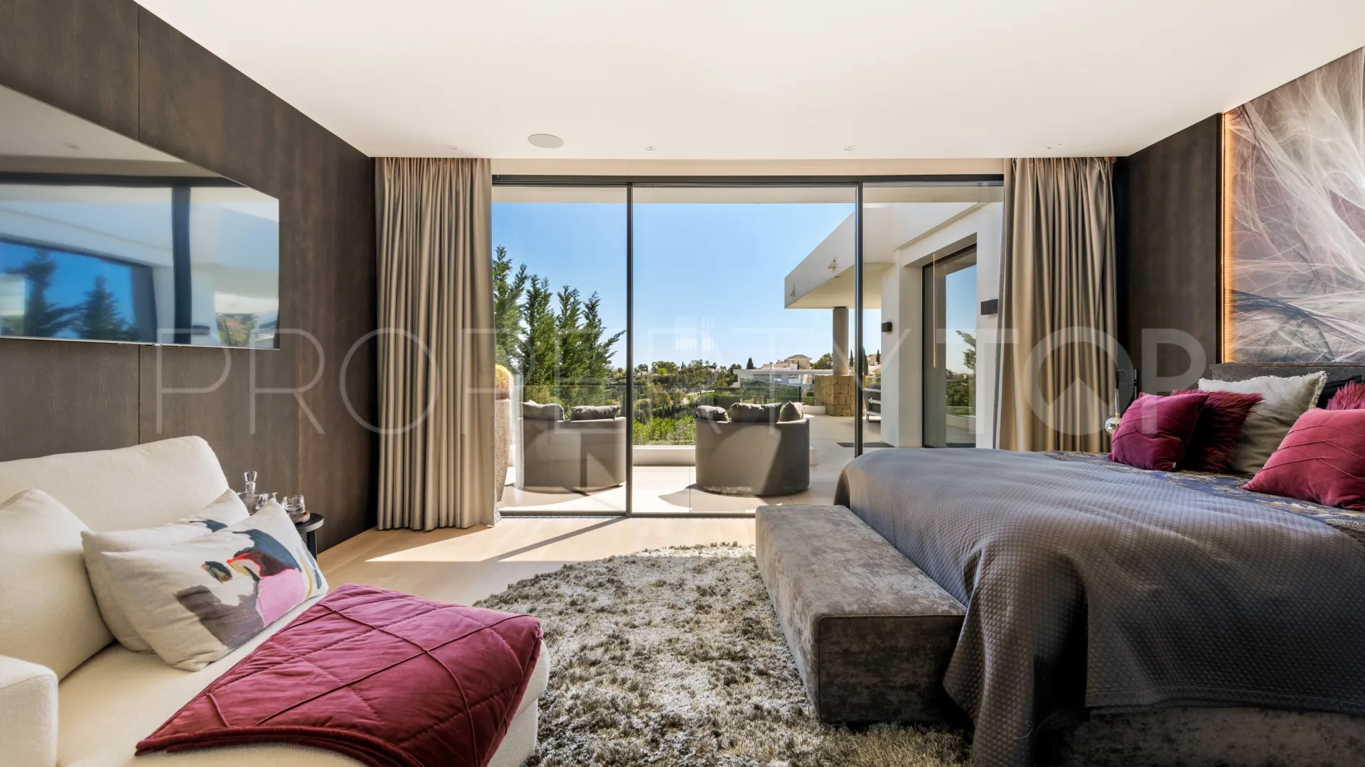5 bedrooms villa for sale in Los Flamingos