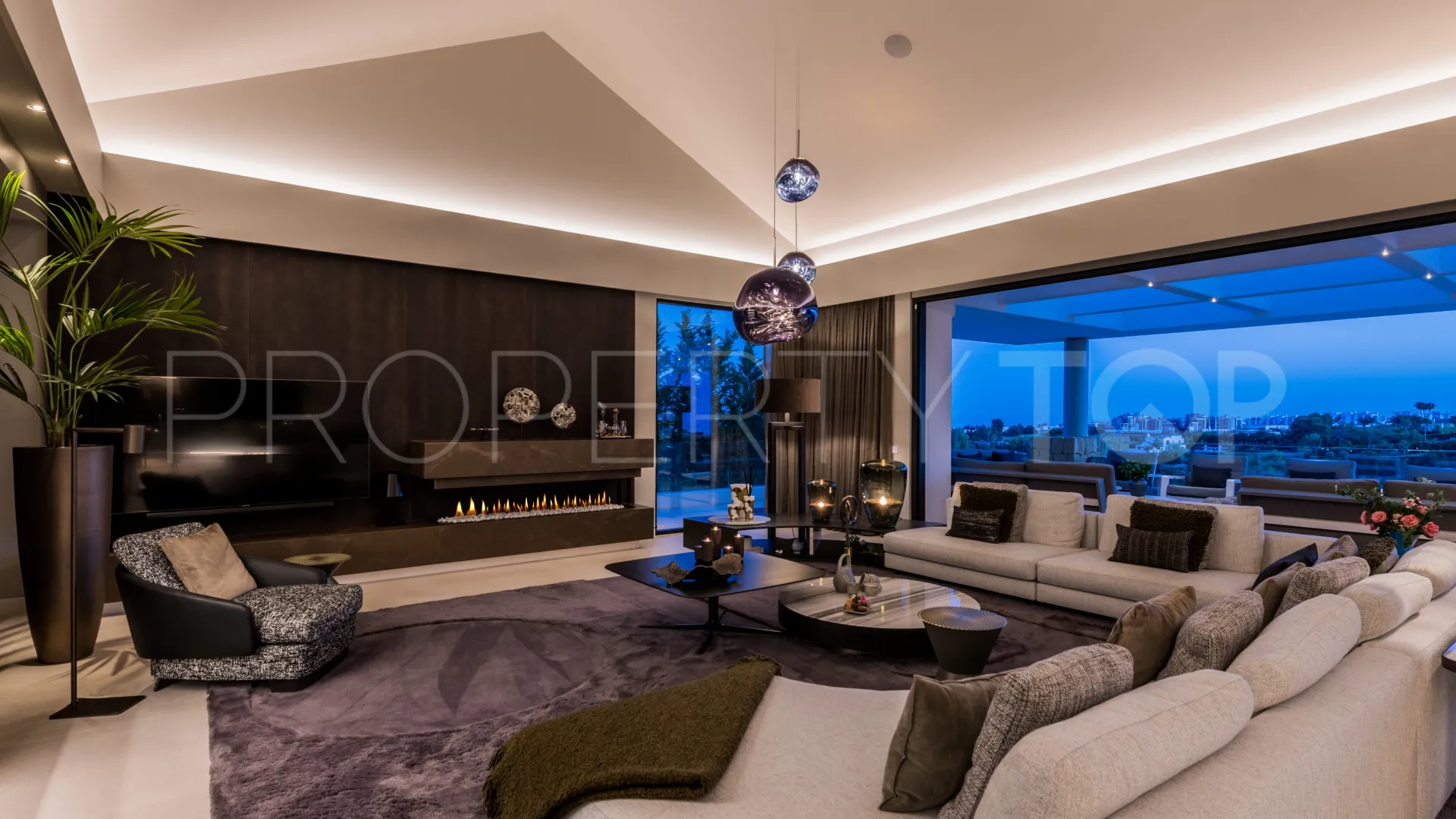 5 bedrooms villa for sale in Los Flamingos