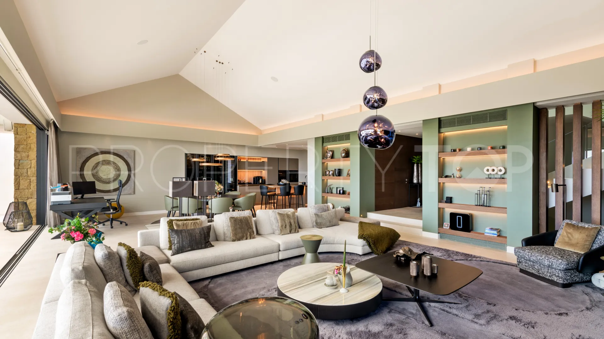 5 bedrooms villa for sale in Los Flamingos