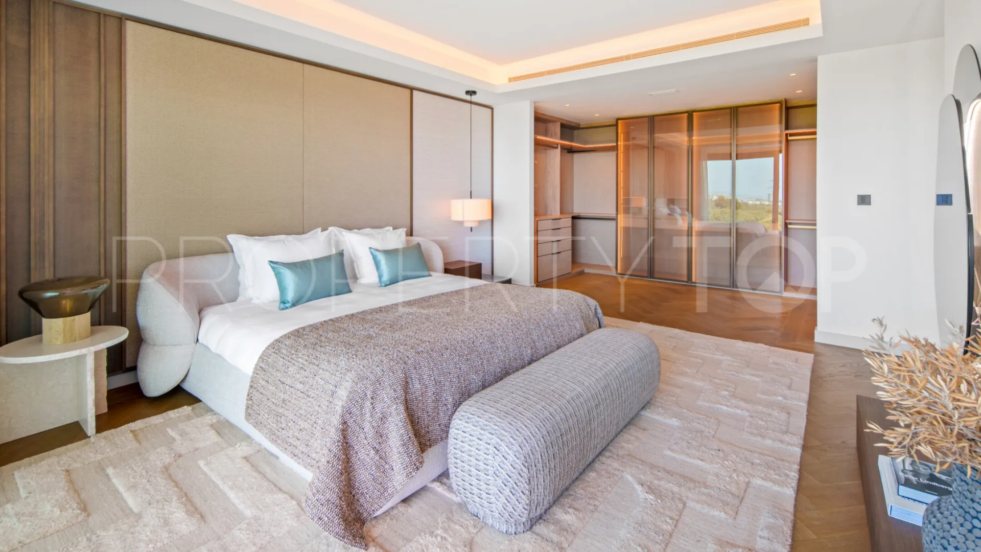 El Rosario villa for sale