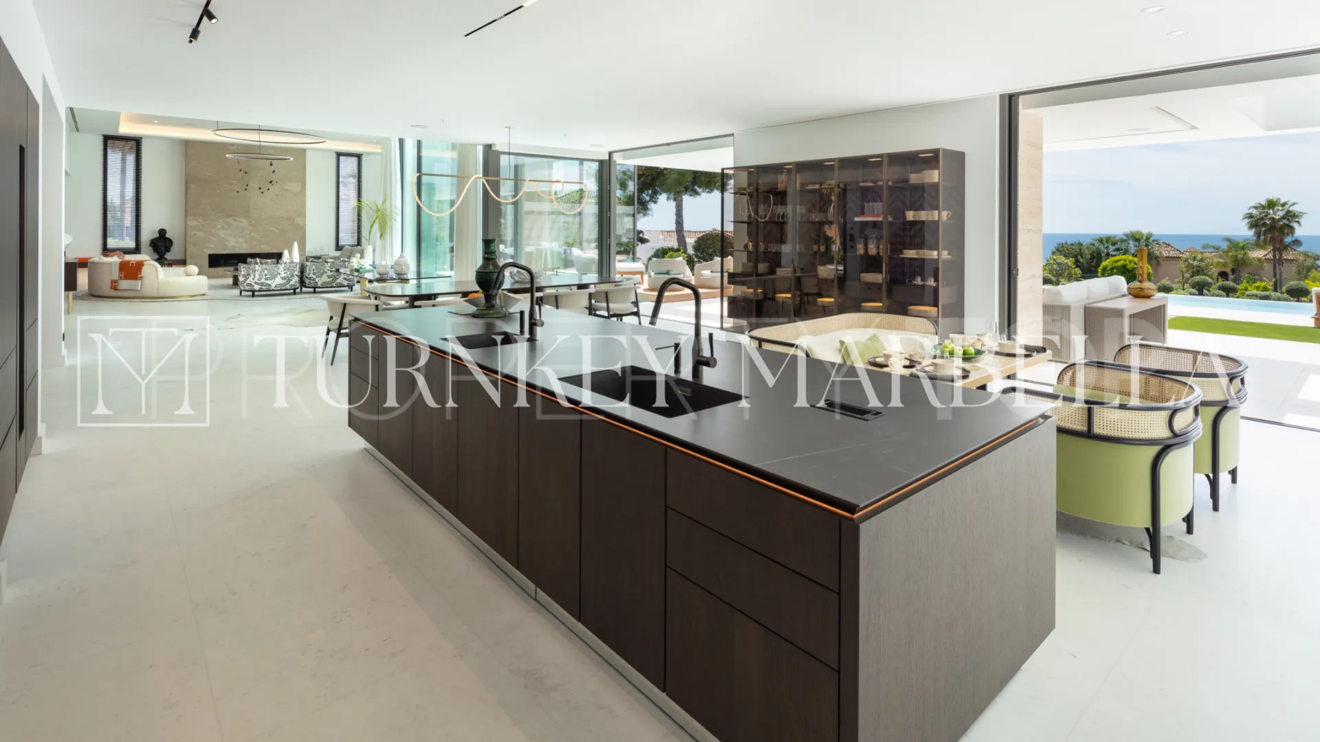 For sale Sierra Blanca villa