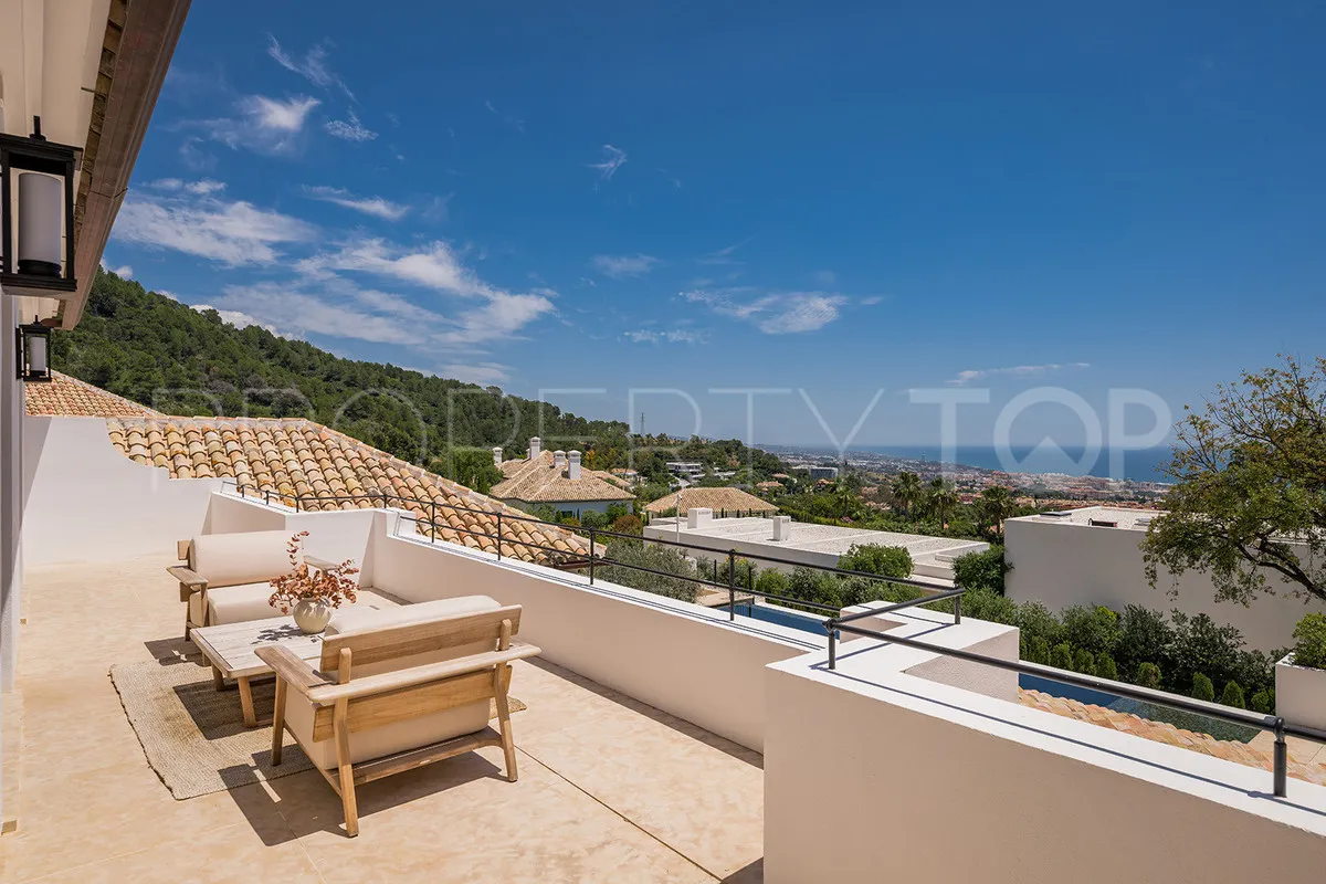 Se vende villa en Cascada de Camojan
