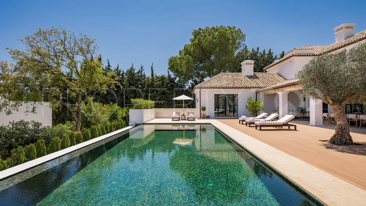 Se vende villa en Cascada de Camojan