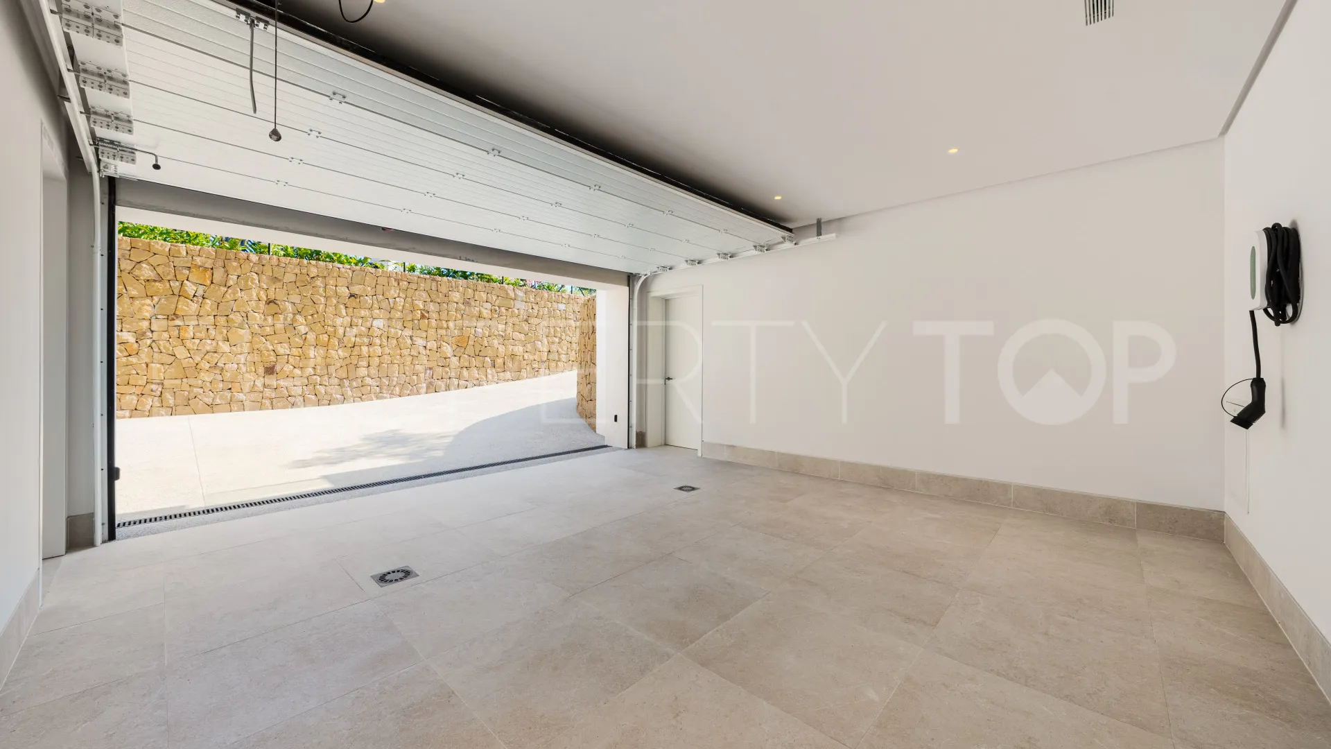 Marbella Hill Club, villa en venta