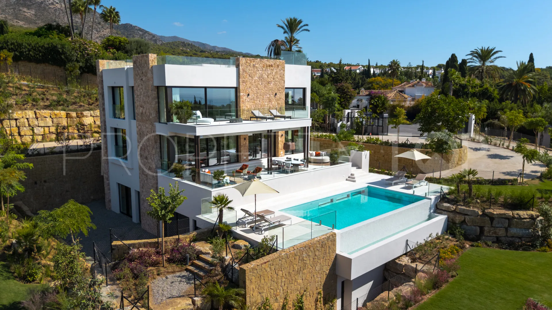 Marbella Hill Club, villa en venta
