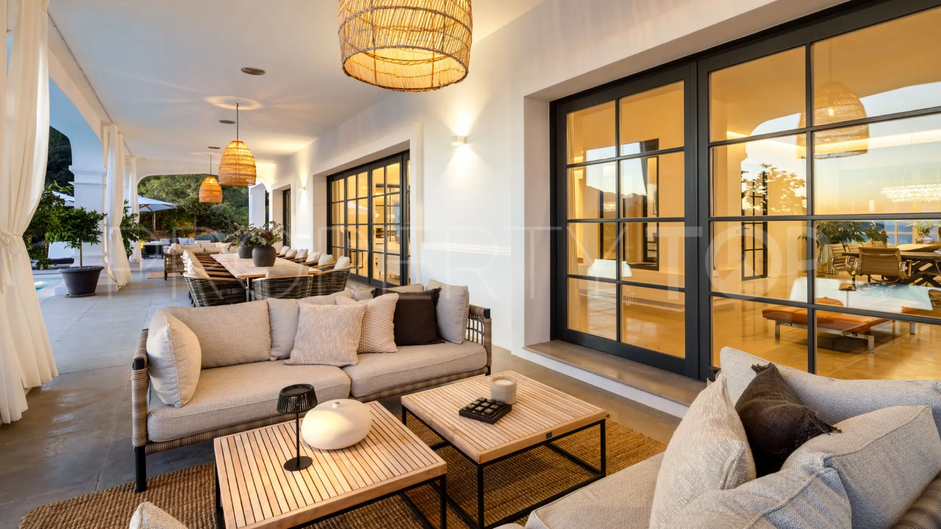 Se vende villa en Marbella Club Golf Resort con 7 dormitorios