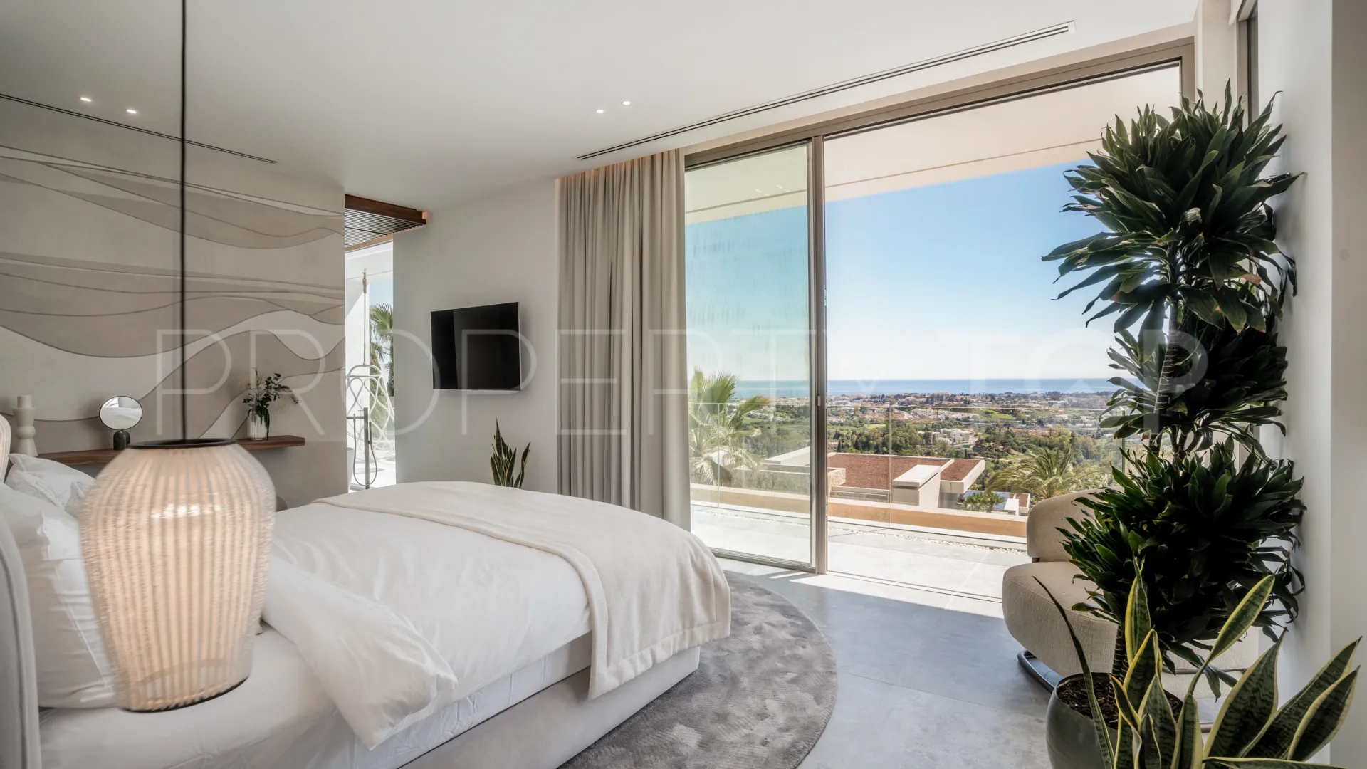For sale villa in La Quinta Hills with 6 bedrooms