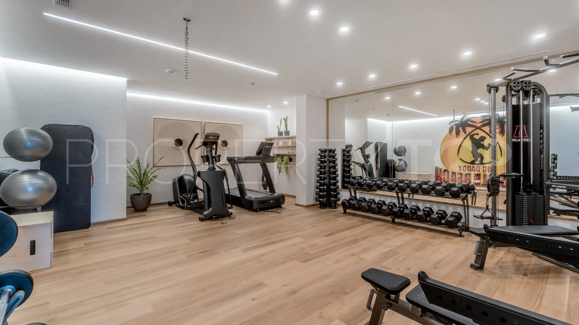 For sale villa in La Quinta Hills with 6 bedrooms