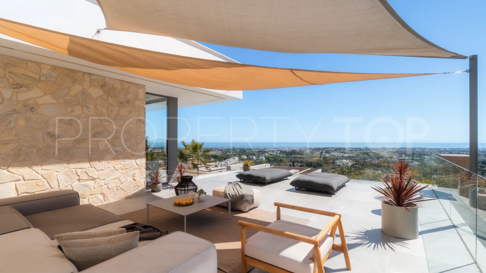 For sale villa in La Quinta Hills with 6 bedrooms
