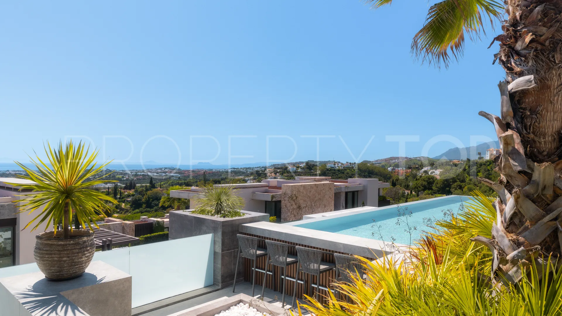 For sale villa in La Quinta Hills with 6 bedrooms