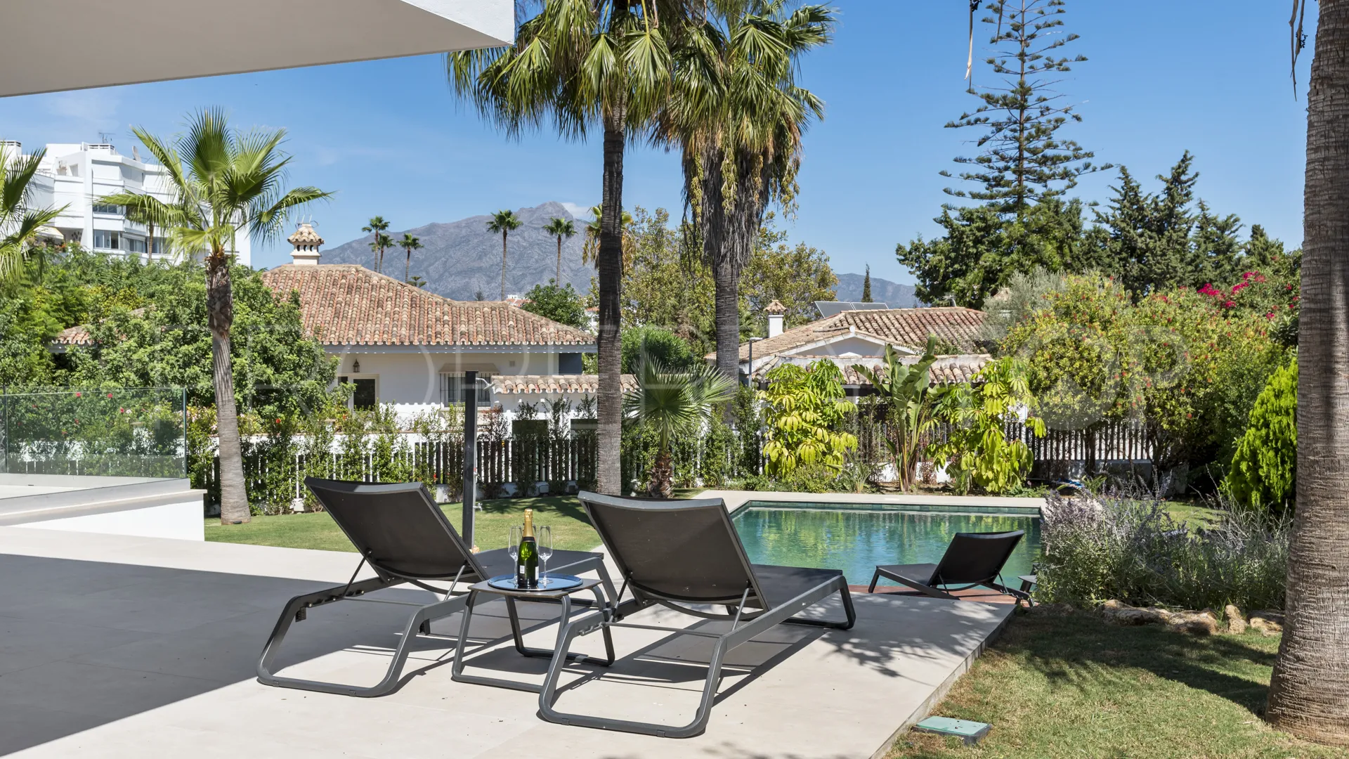 Guadalmina Alta, villa en venta