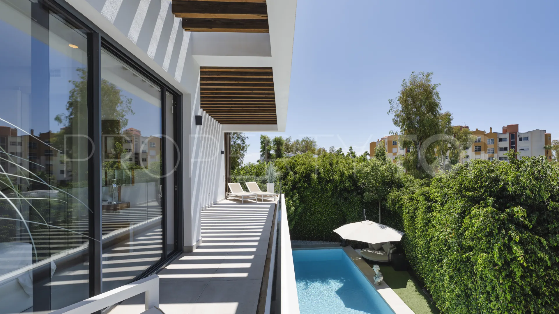 Villa en venta de 4 dormitorios en Arboleda
