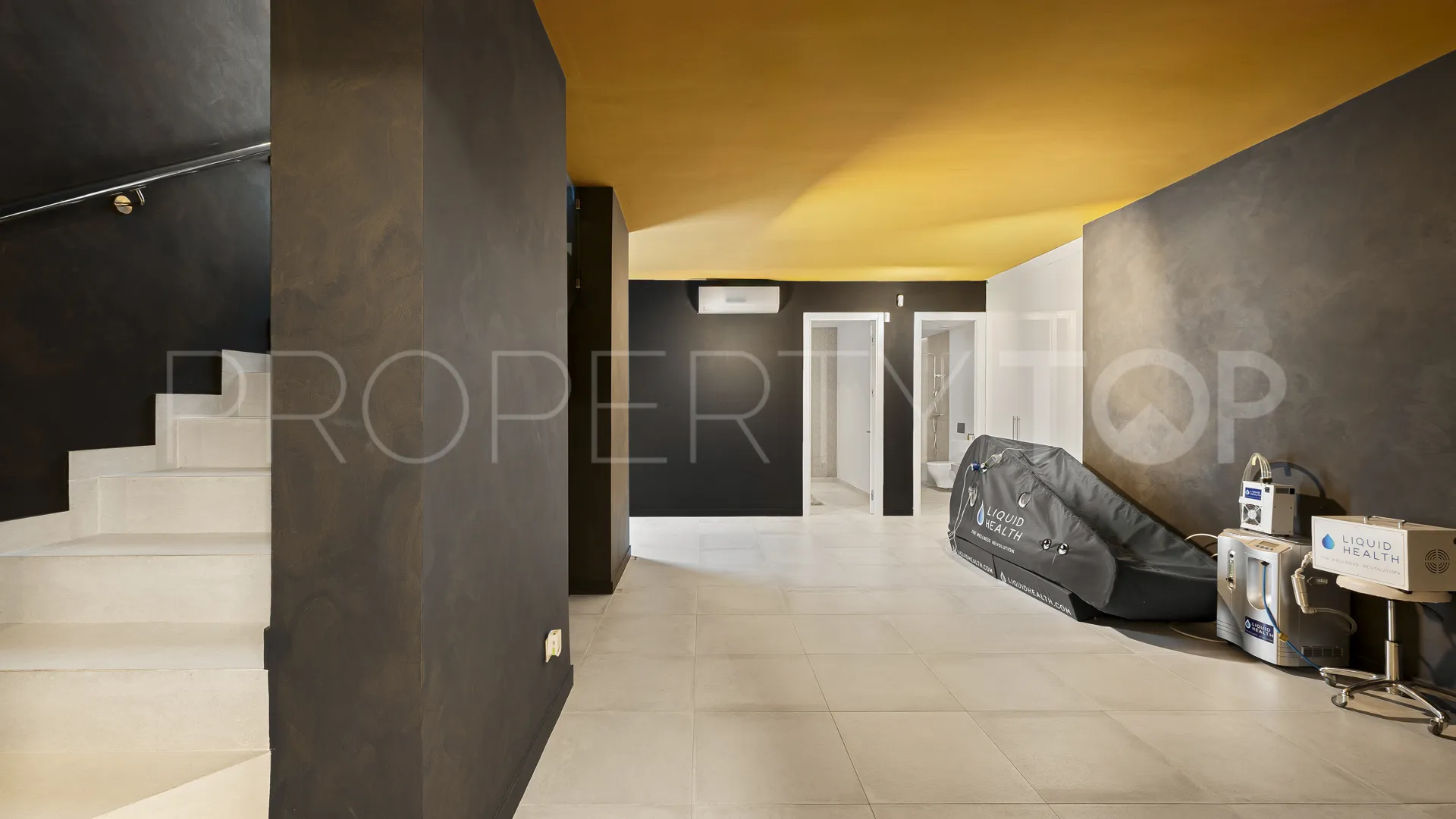Villa en venta de 4 dormitorios en Arboleda