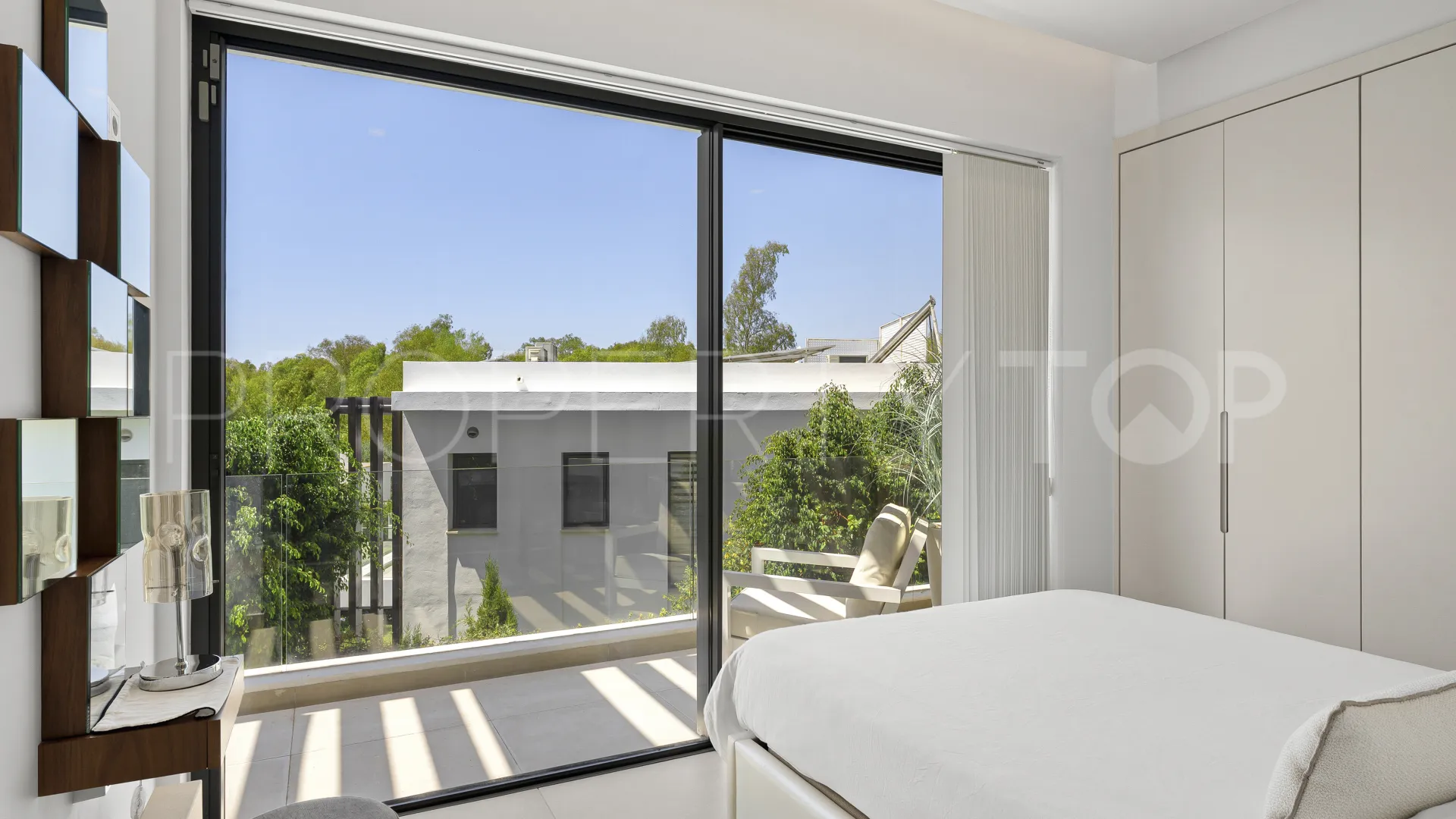 Villa en venta de 4 dormitorios en Arboleda