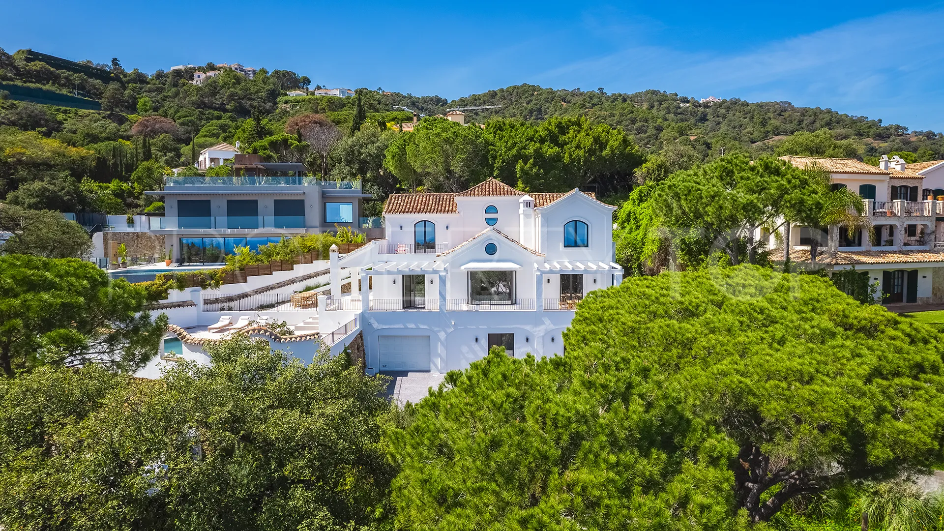 Villa in El Madroñal for sale