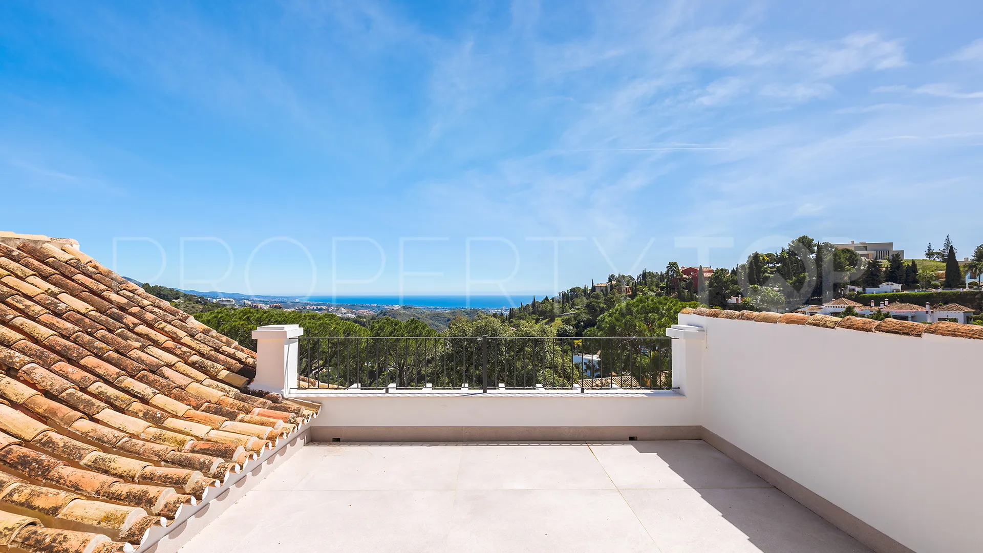 Villa in El Madroñal for sale