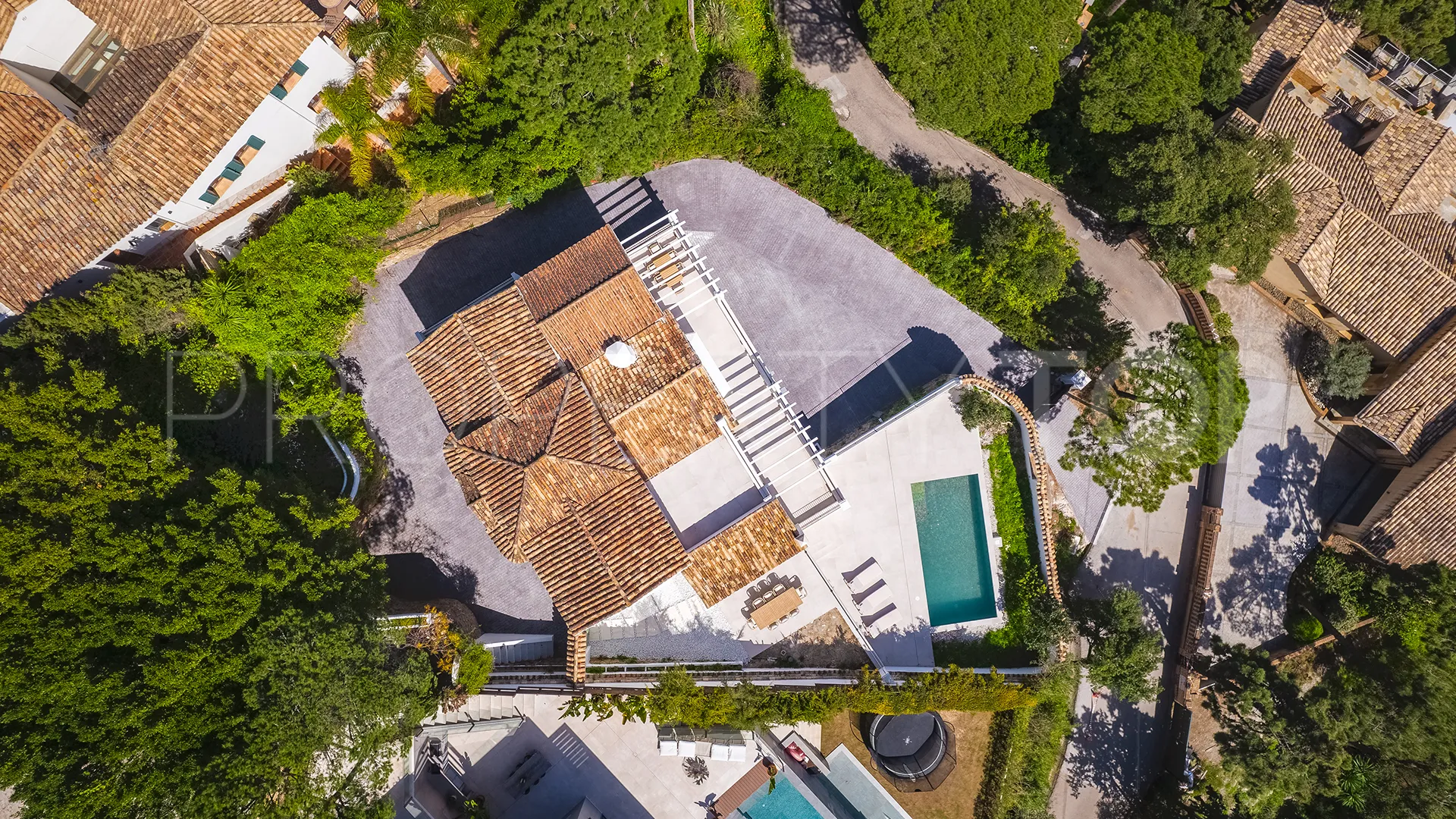 Villa in El Madroñal for sale