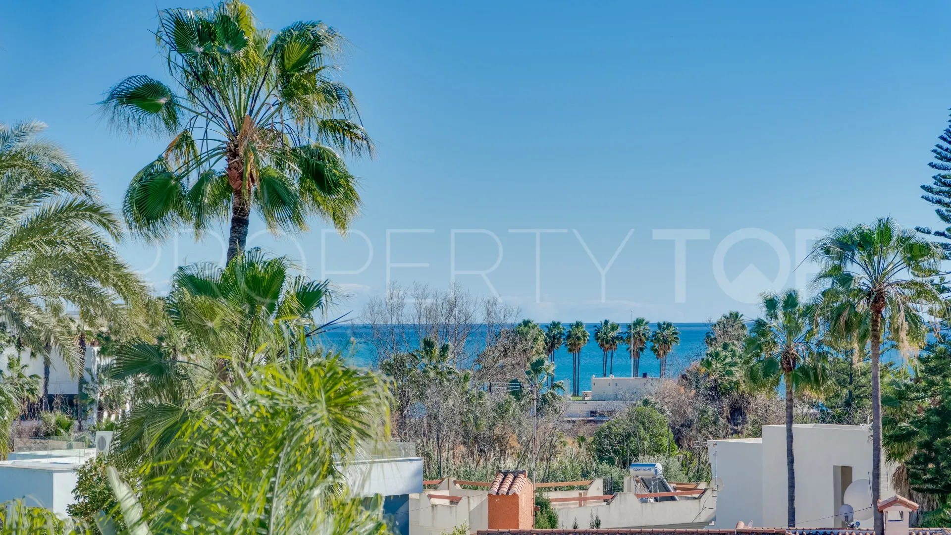 Villa en venta de 4 dormitorios en Costalita