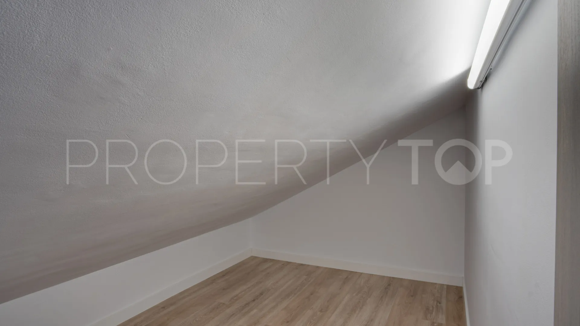 Villa en venta de 4 dormitorios en Costalita