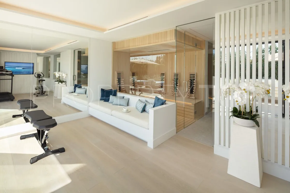 For sale villa in La Cerquilla with 5 bedrooms