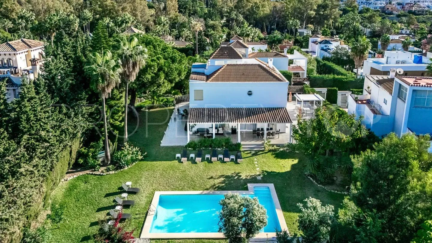 For sale Las Brisas 8 bedrooms villa