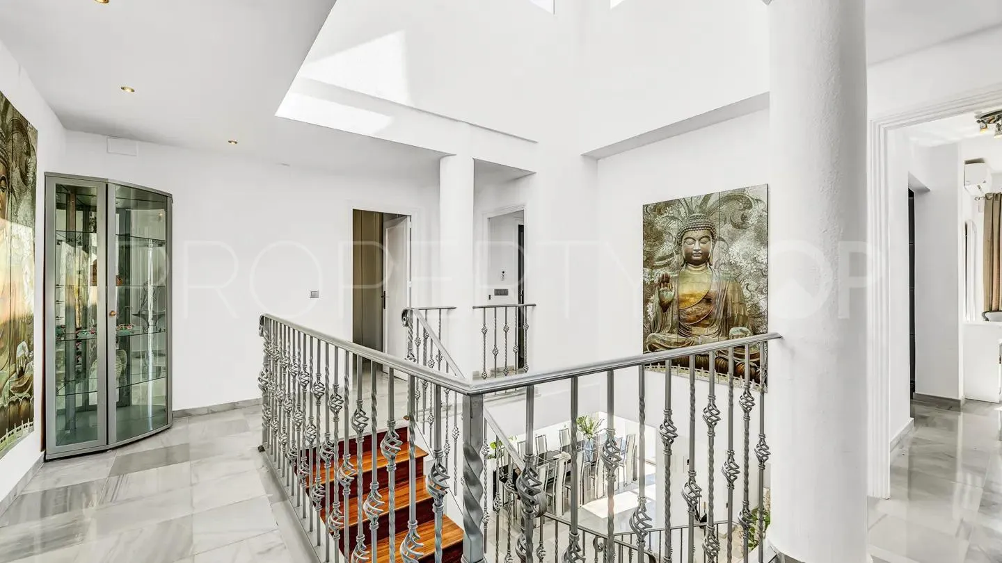 For sale Las Brisas 8 bedrooms villa
