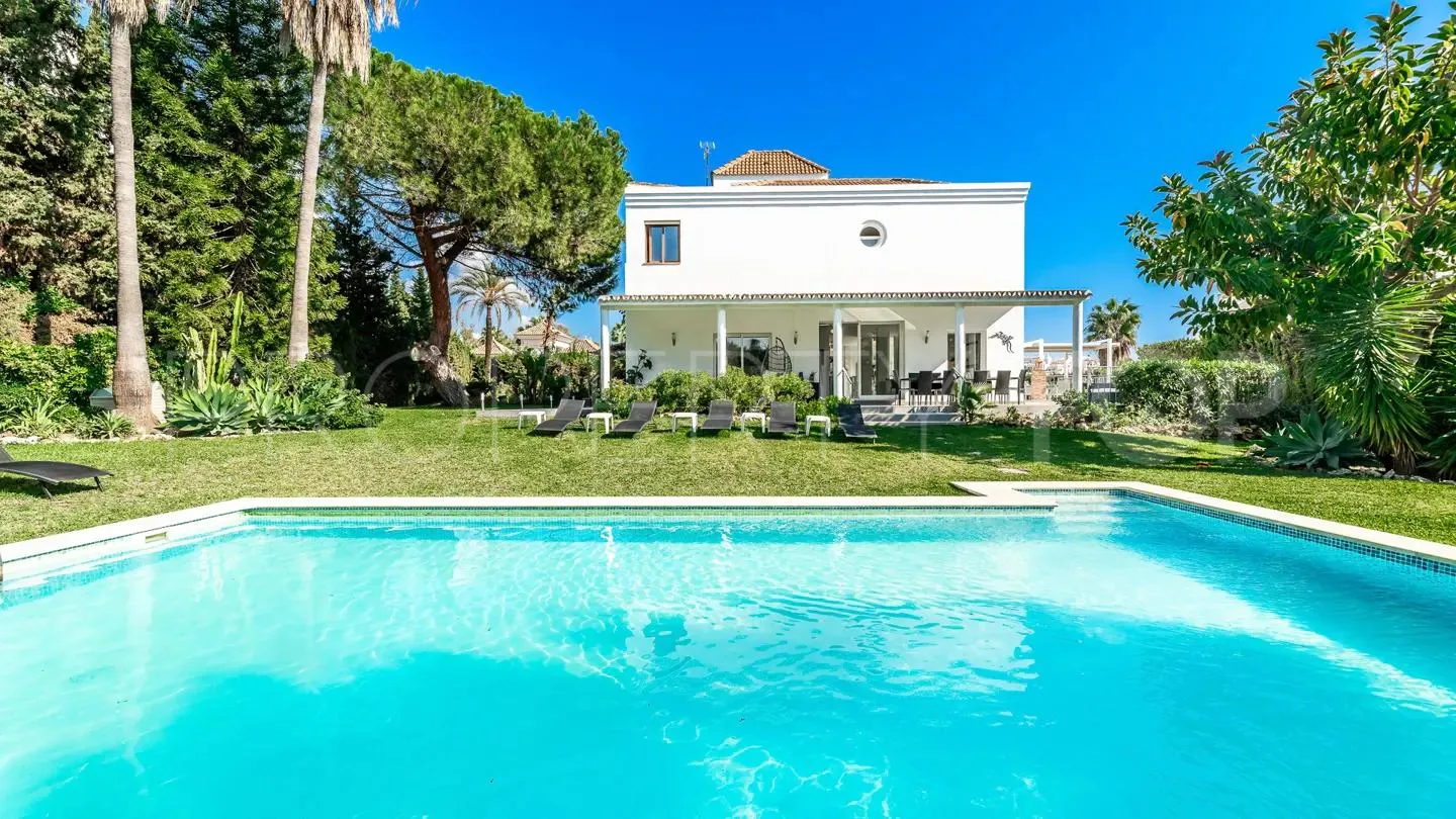 For sale Las Brisas 8 bedrooms villa