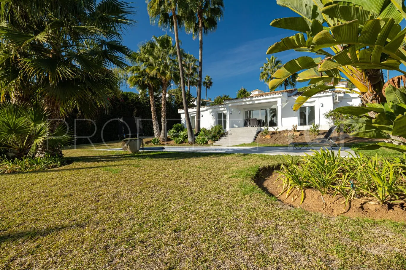 Villa a la venta en Atalaya