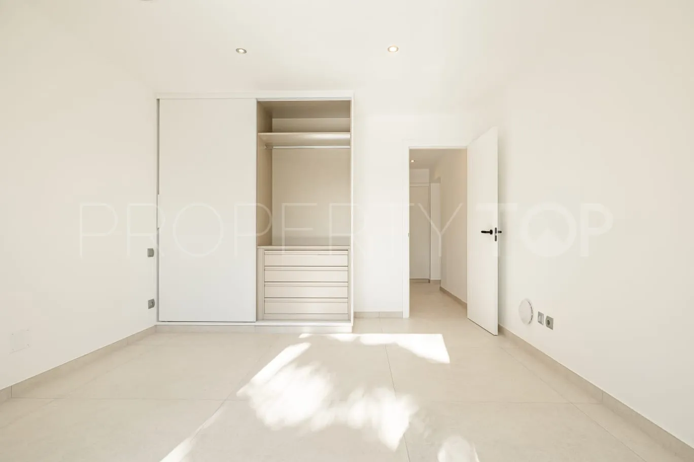 Villa a la venta en Atalaya