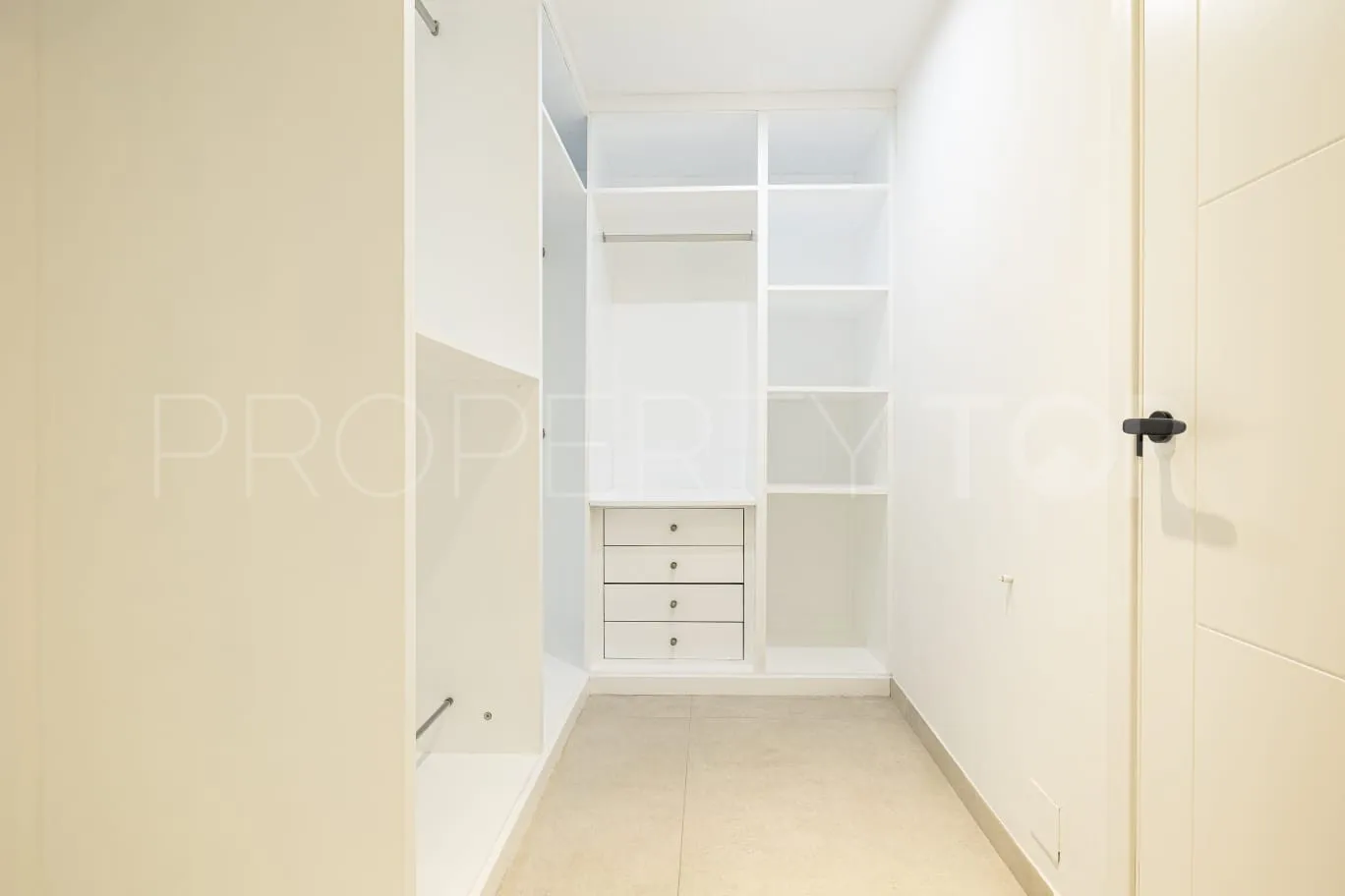 Villa a la venta en Atalaya