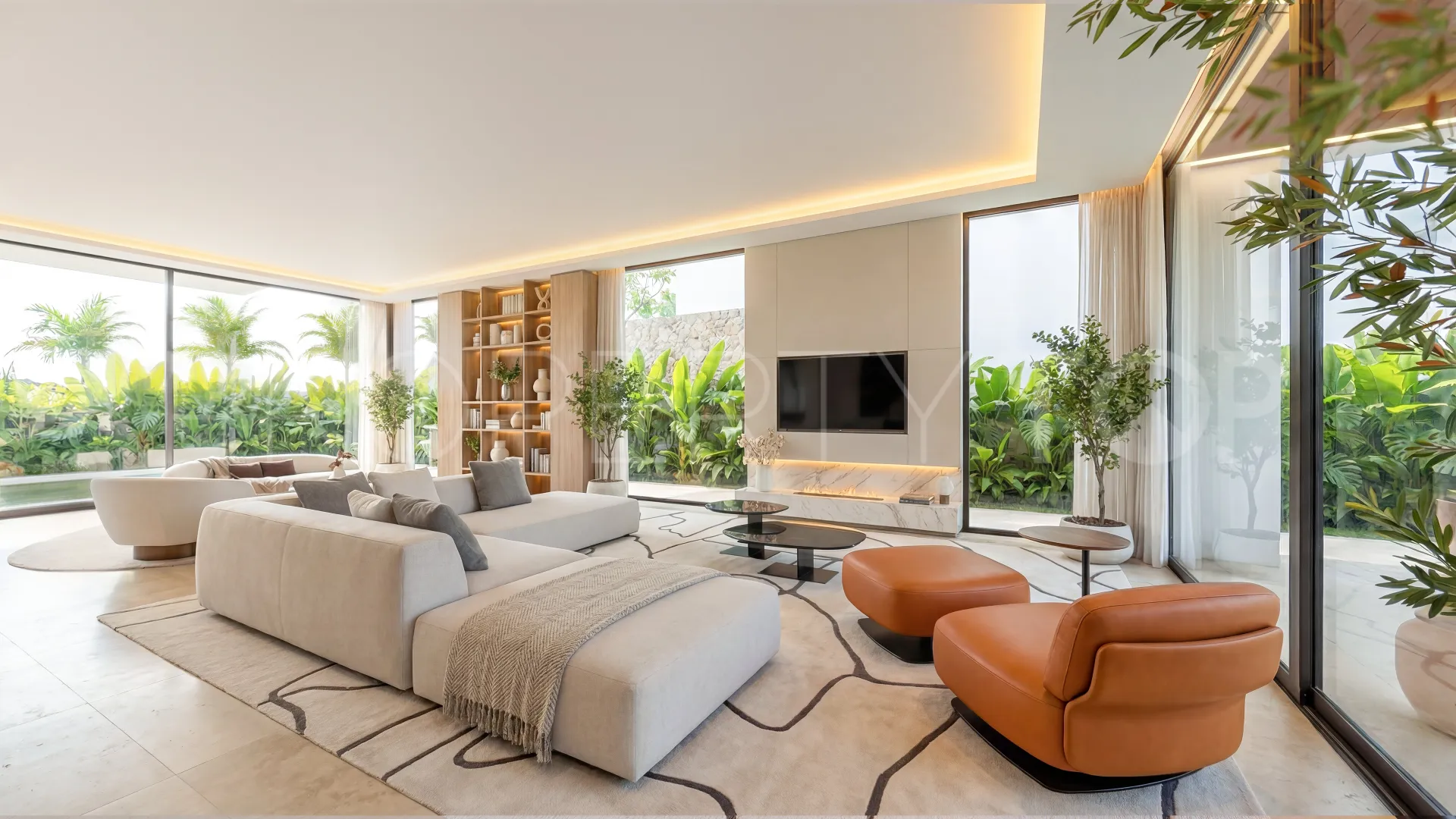 5 bedrooms villa in New Golden Mile for sale