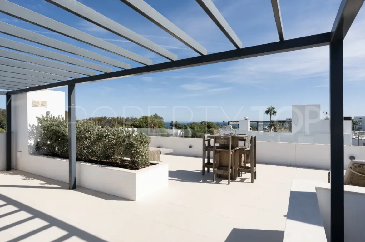 Linda Vista Baja 5 bedrooms villa for sale