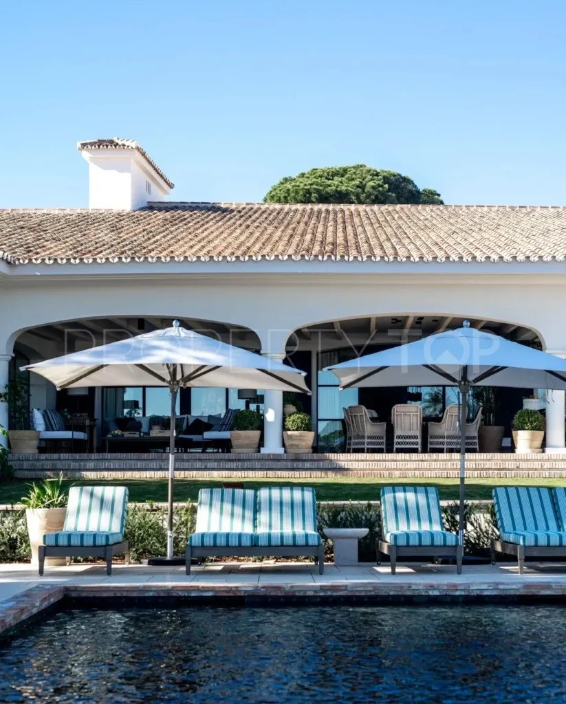 16 bedrooms villa in Las Lomas del Marbella Club for sale