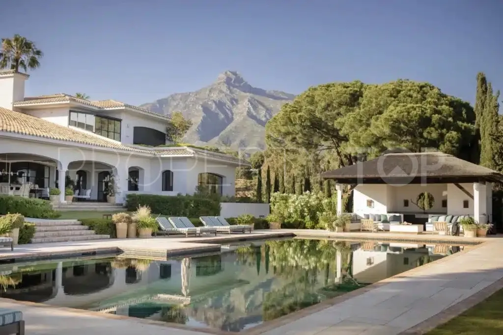 16 bedrooms villa in Las Lomas del Marbella Club for sale