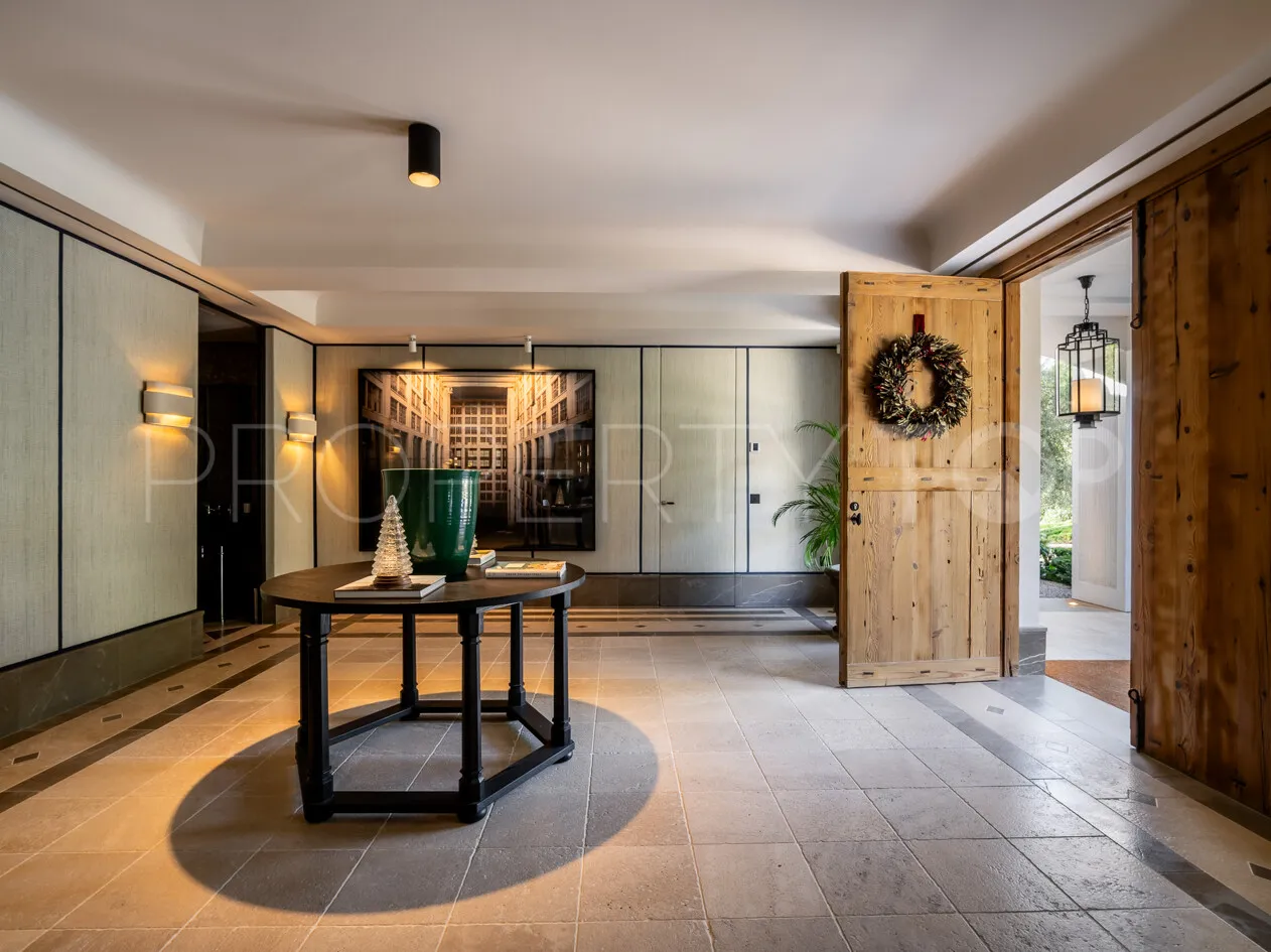 16 bedrooms villa in Las Lomas del Marbella Club for sale